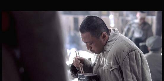 林超贤|“叫好又卖座”的4部战争片：华谊两部博纳两部，票房加起来105亿