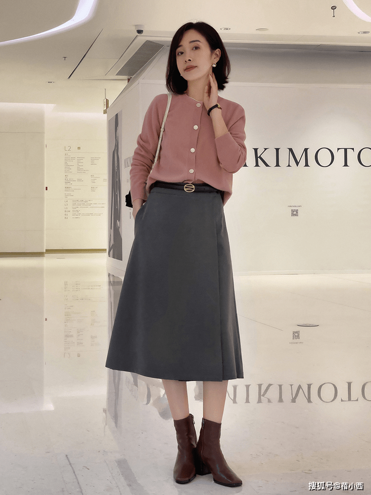 乐福 秋冬建议30+女性多备这“3双鞋”,搭配大衣、毛衣,高级又有气质