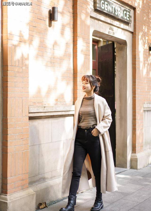 数量 衣服只看质量不看数量,这几款内搭时髦高级,谁穿都好看