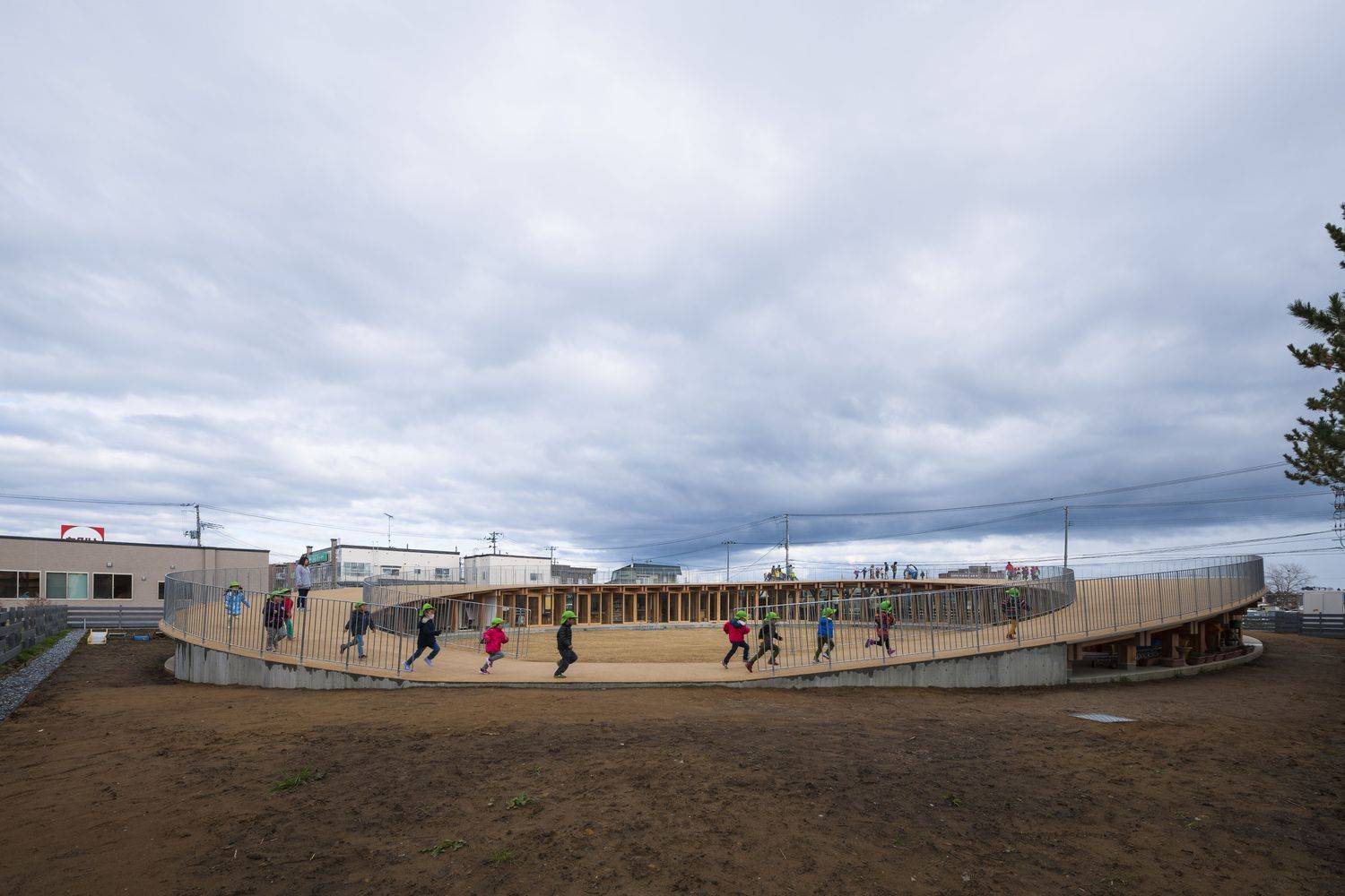 因为|什么才是儿童好设计?看手冢贵晴12个顺应自然哲学的幼儿园设计