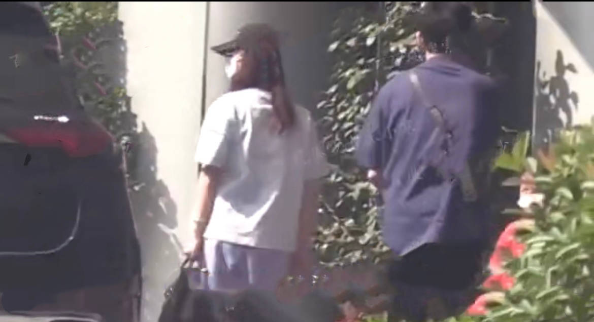 八卦|刘诗诗和吴奇隆一同现身医院，是怀了二胎，还是身体健康问题？