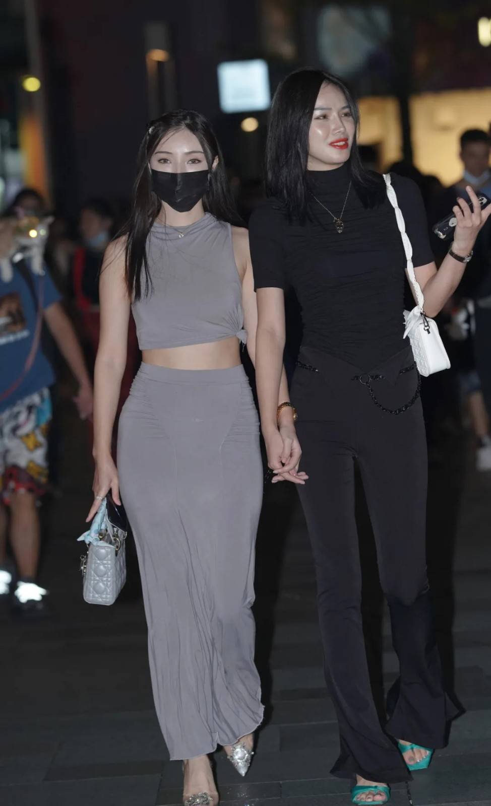 喇叭裤 酷帅又时髦的亮眼穿搭，轻松提升魅力指数，又飒又美更显气质