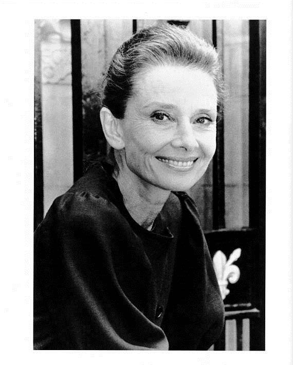 真正的美不在外表而在灵魂深处 6a95f2b378074368bd330f0ba50aba7f.jpeg