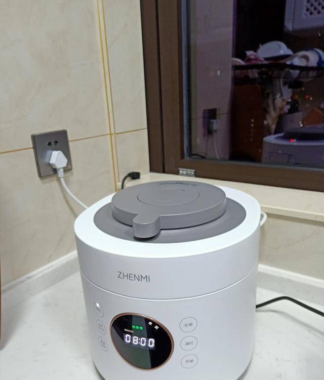 电饭煲能煮水吗 94514607e4d64cddadab1f390caf85a2.jpeg