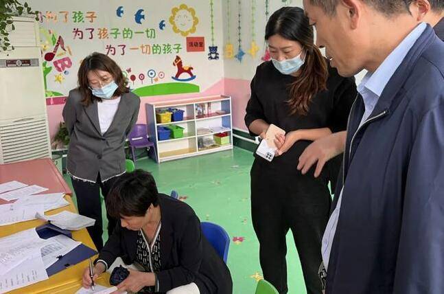 经济|公立幼儿园与私立幼儿园哪个好？两者差距真不小，但愿家长别选错