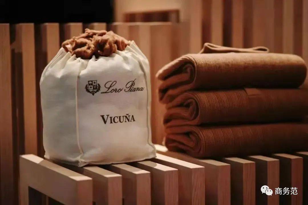 西装 男人如何穿针织衫，才能像007一样高级有型？