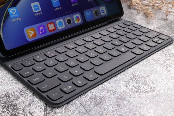 2K高刷护眼全面屏，荣耀平板V7新品评测