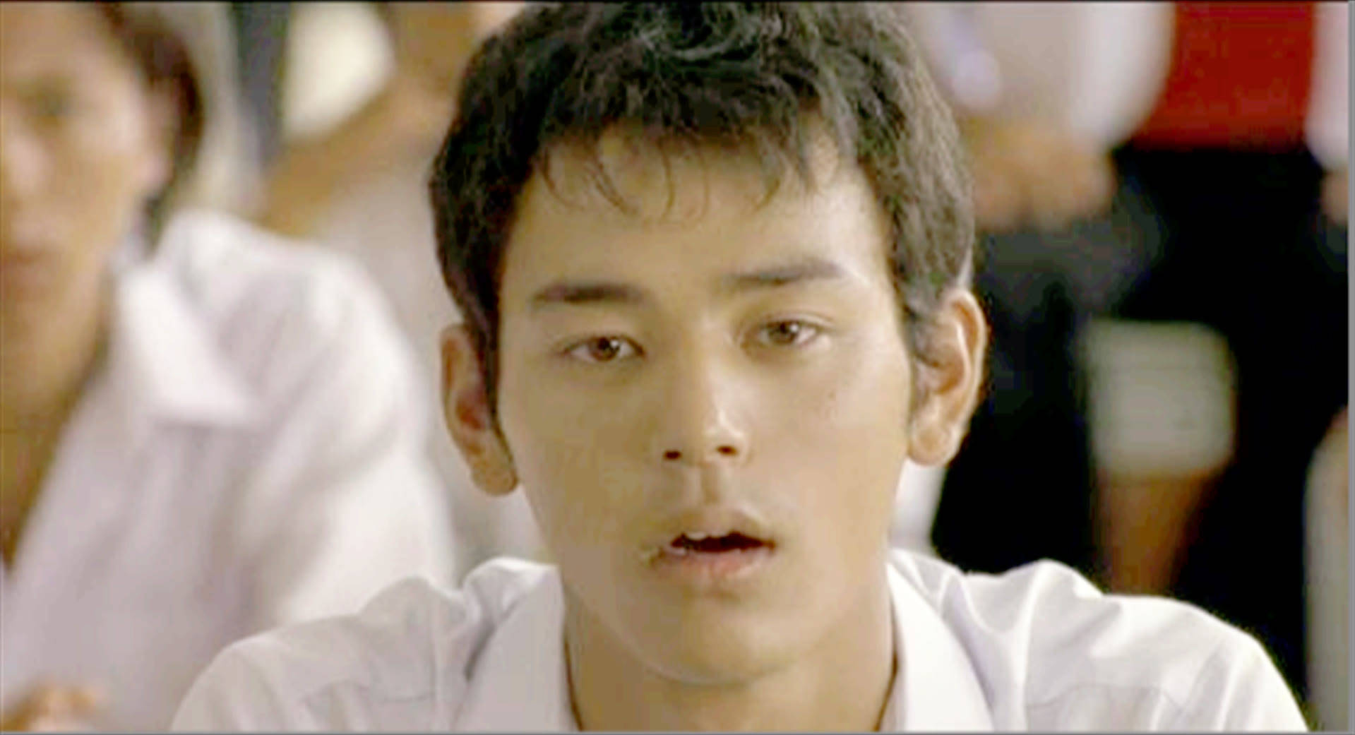 因为|《扑水的少年》扑了，上映12天仅4800万票房，导演“卖惨”也没用