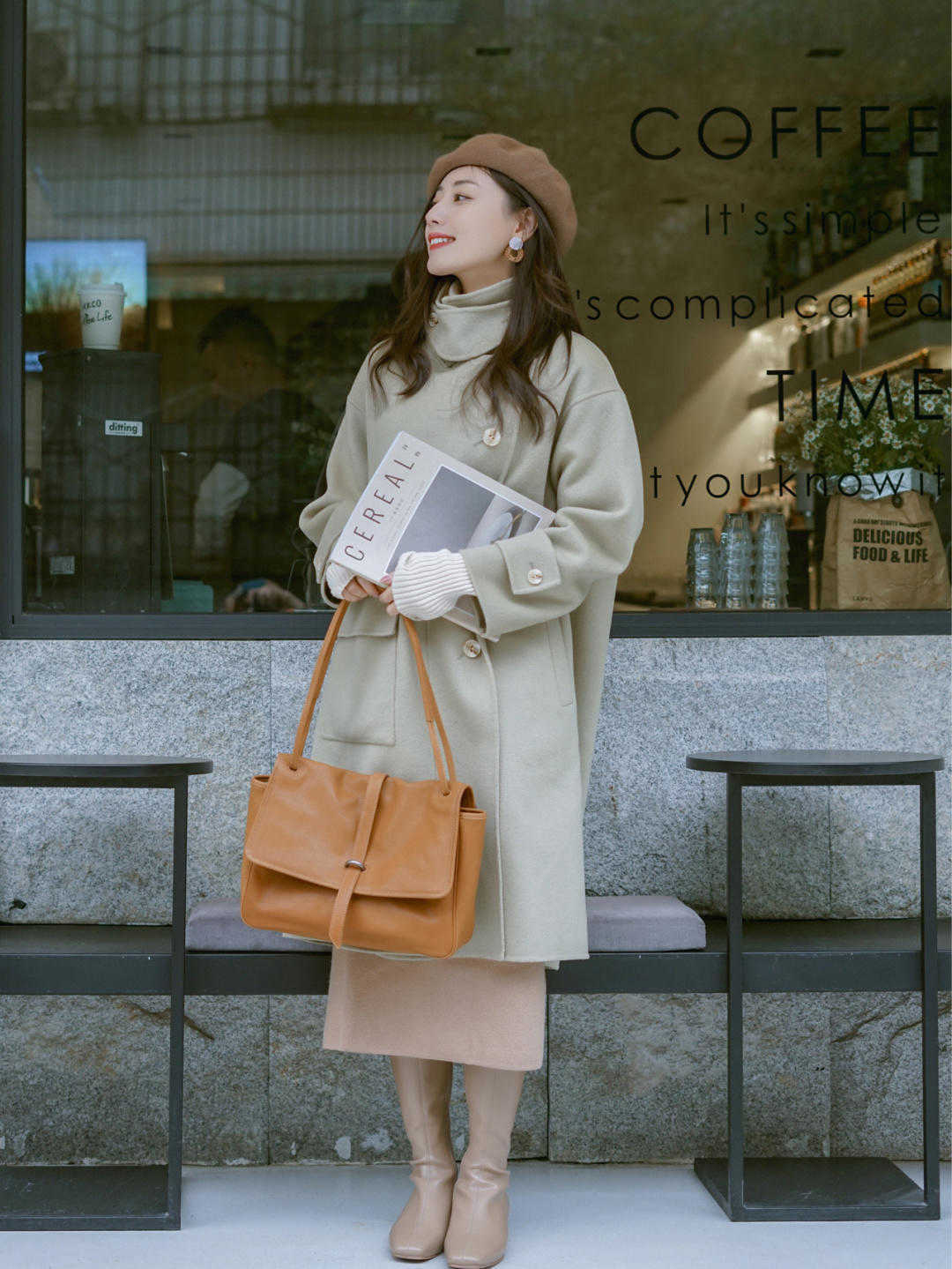 显得 其实入秋以后,外套不用买太多,有这几件足够了,简约保暖又时尚