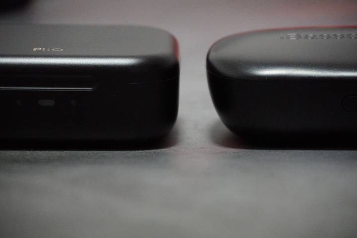 仅699元的旗舰级真无线蓝牙耳放，低价顶配的飞傲UTWS5是坑么？