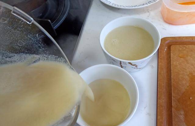 蔬菜|早餐吃口袋饼吧，想吃啥就装啥，不用油更健康，1分钟1个，简单