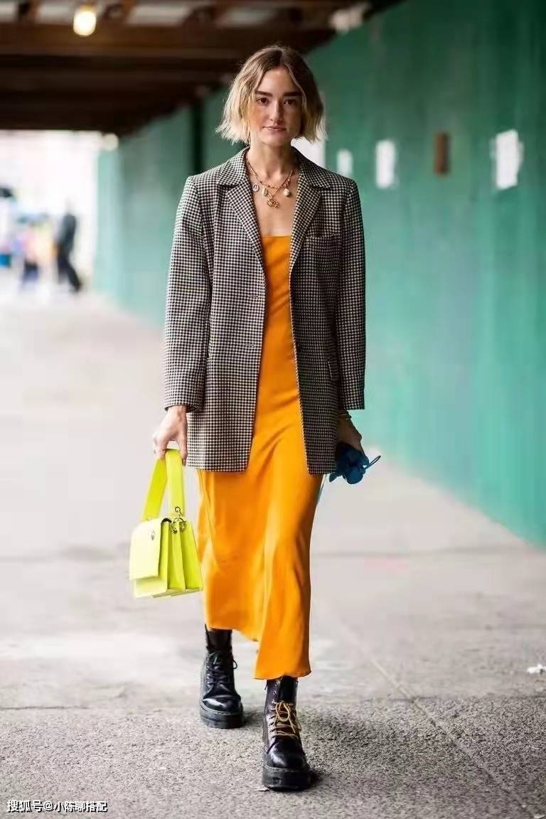 细节 今年马丁靴又火了！我告诉你如何选它，搭配它，照着学就对了！