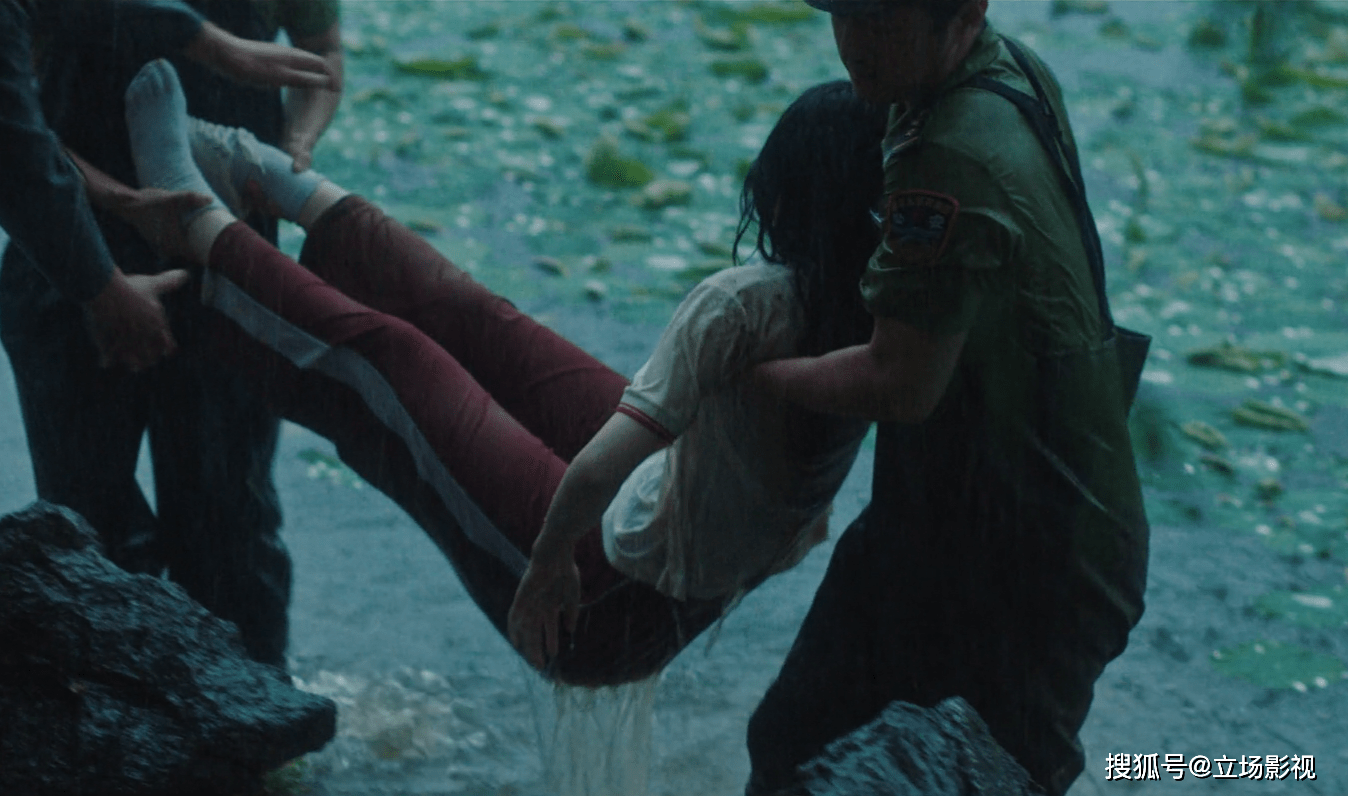 巅峰|上线就拿下第一,段奕宏、郝蕾一出手,又是悬疑剧的巅峰?