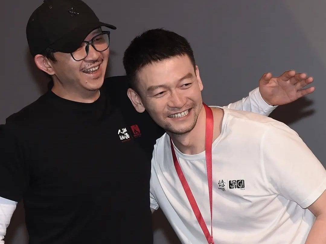 吴京|《流浪地球2》开机图传出，吴京刘德华现身现场，张丰毅首次曝光