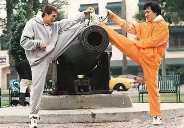 遣散费|卢惠光:曾是7届拳击冠军,为成龙效命30年,最终竟然被他以10万辞退!