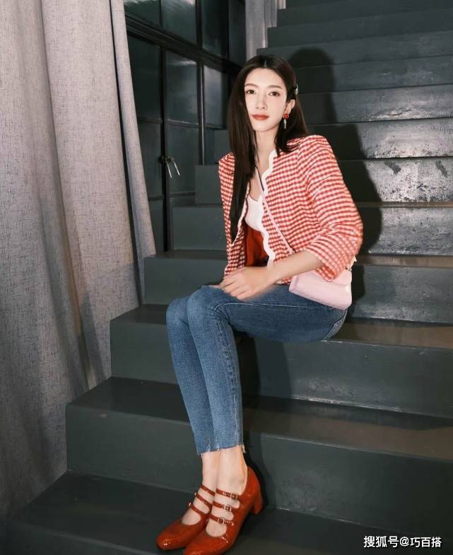 显得 江疏影私服不翻车！简单款也能气质范儿，真的太强了