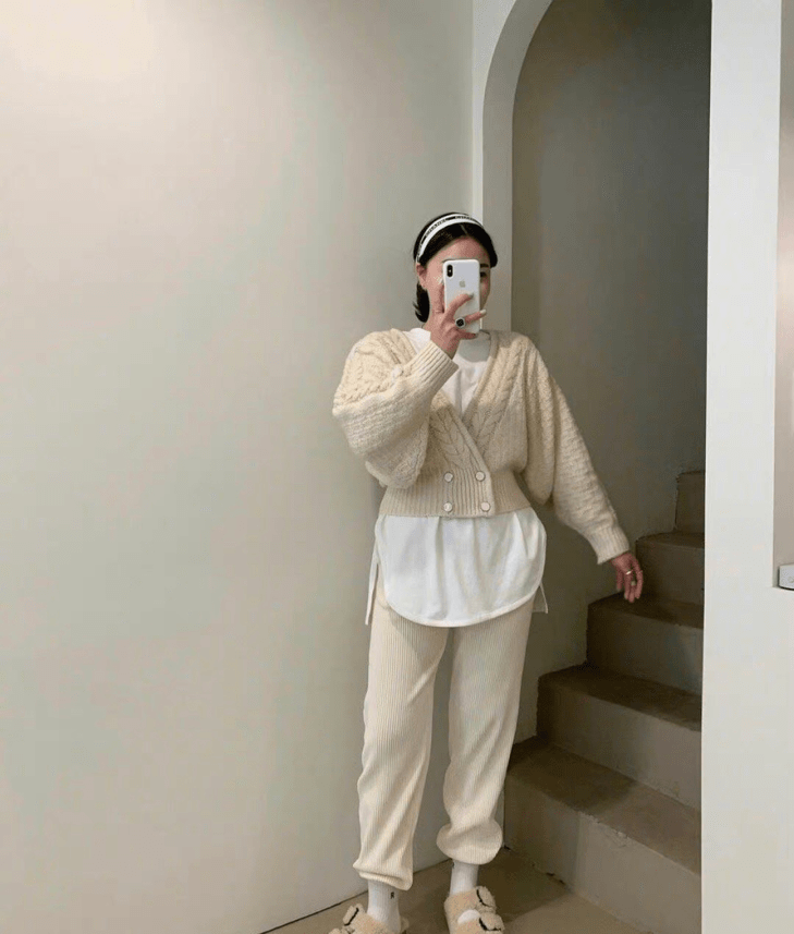饰品 慵懒风清纯又迷人，几件单品就能穿出法式风格
