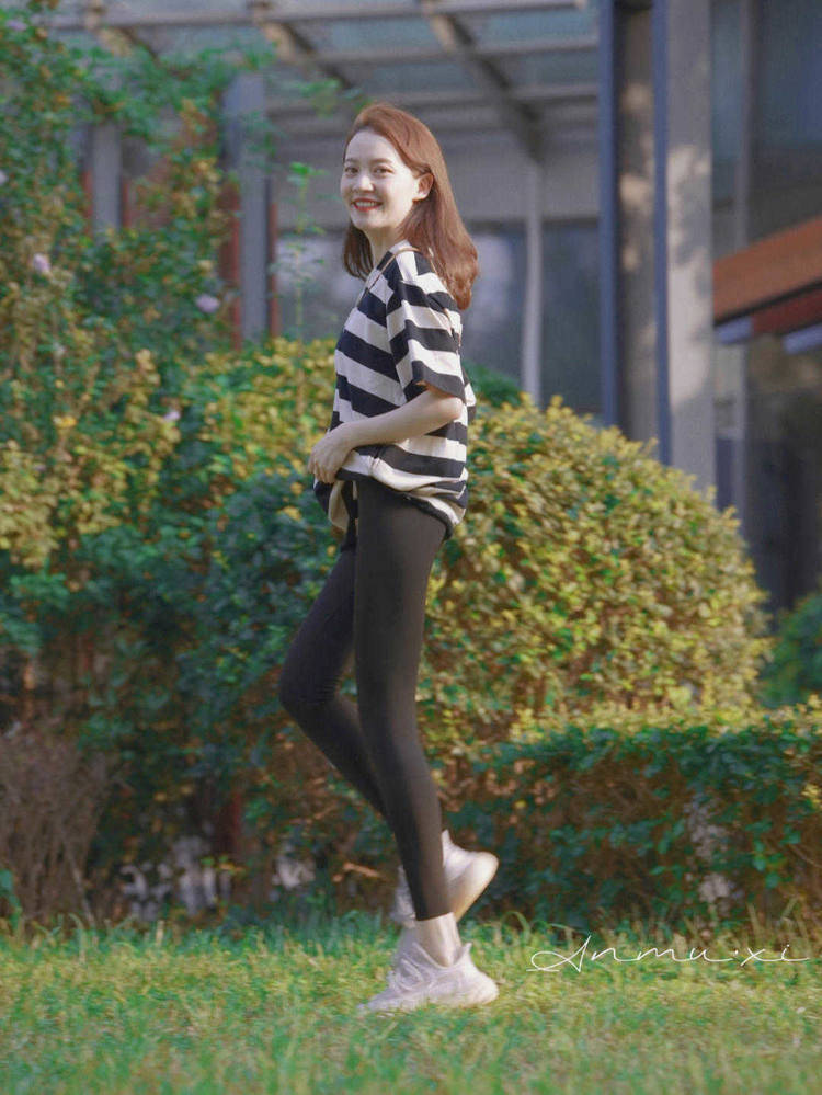 身材 裤子和大衣的搭配，看起来有气质