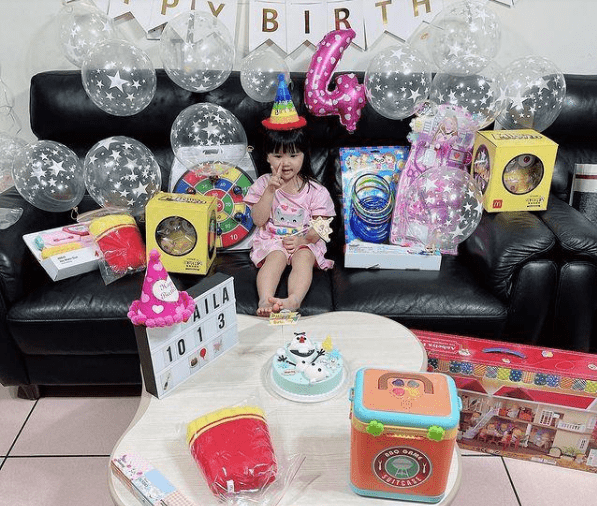 买什么礼物给女儿 60ee7444079f4353b696a942790113d2.png