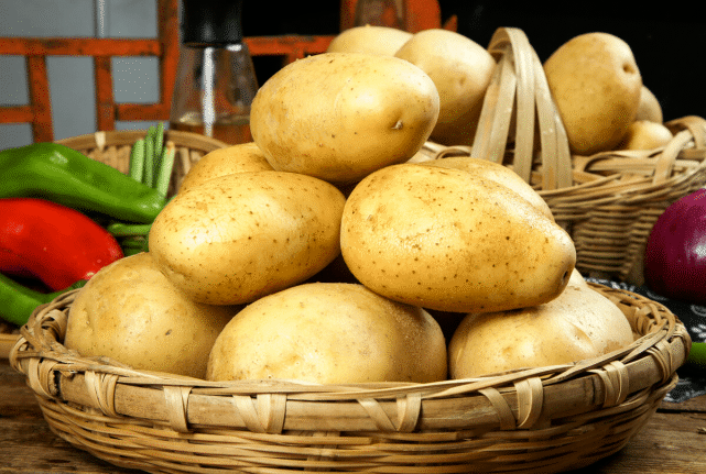 莲藕|秋天，这6种蔬菜从不打农药，鲜嫩营养又便宜，为了健康不妨一看