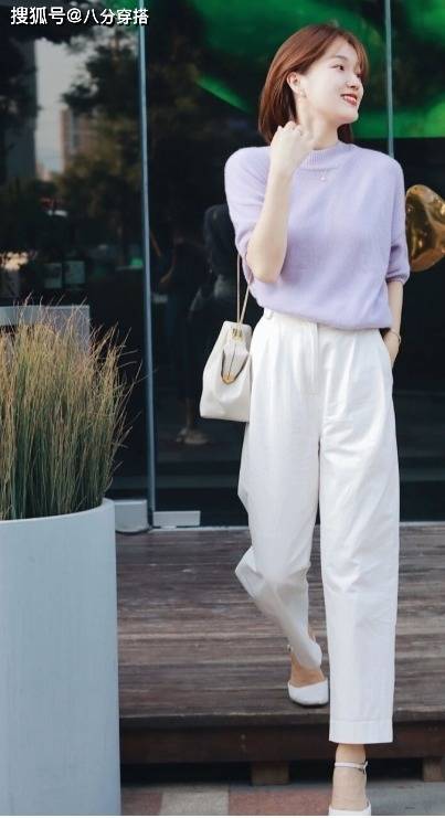 高跟鞋 穿啥小黑裤,今年“小白裤”才受宠,时髦百搭不挑人,咋穿都洋气
