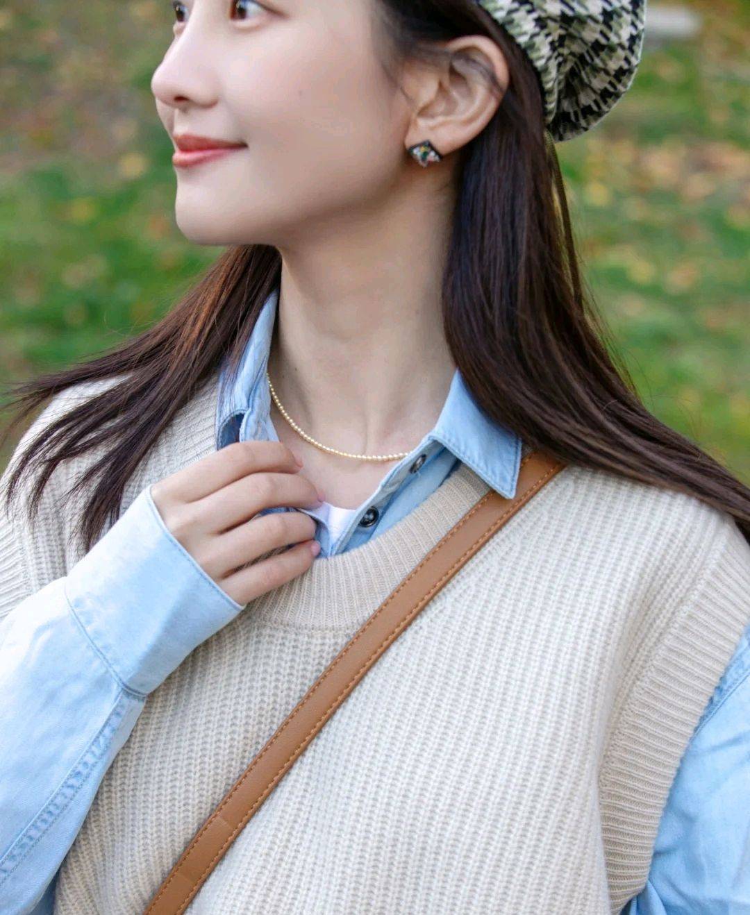 风景线 谁说穿基础款不好看的？只要会搭配，轻松成为街角的靓丽风景线