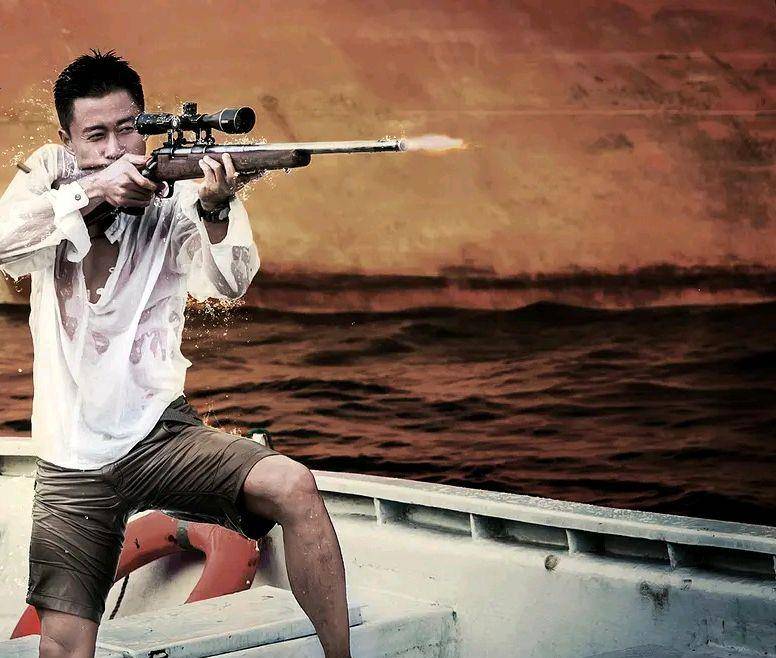 吴京|贬低成龙，狂喷吴京，这一届的网友真难带