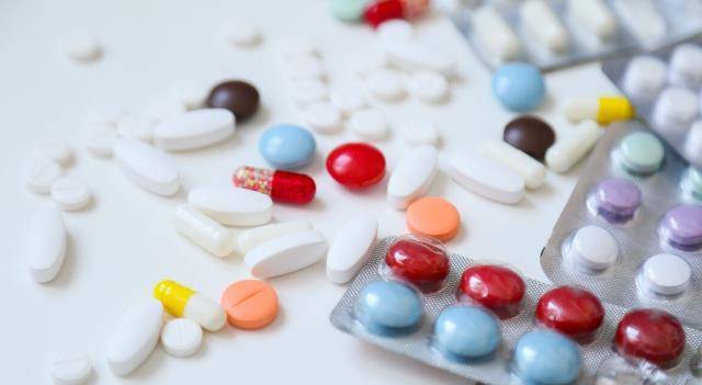 他汀|降脂新药依折麦布，疗效明确不伤肝，他汀好搭档，6类人特别适用