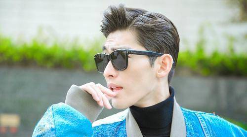 演技|曾经的霸道总裁专业户，现在也在磨炼自己的演技，默默的成长