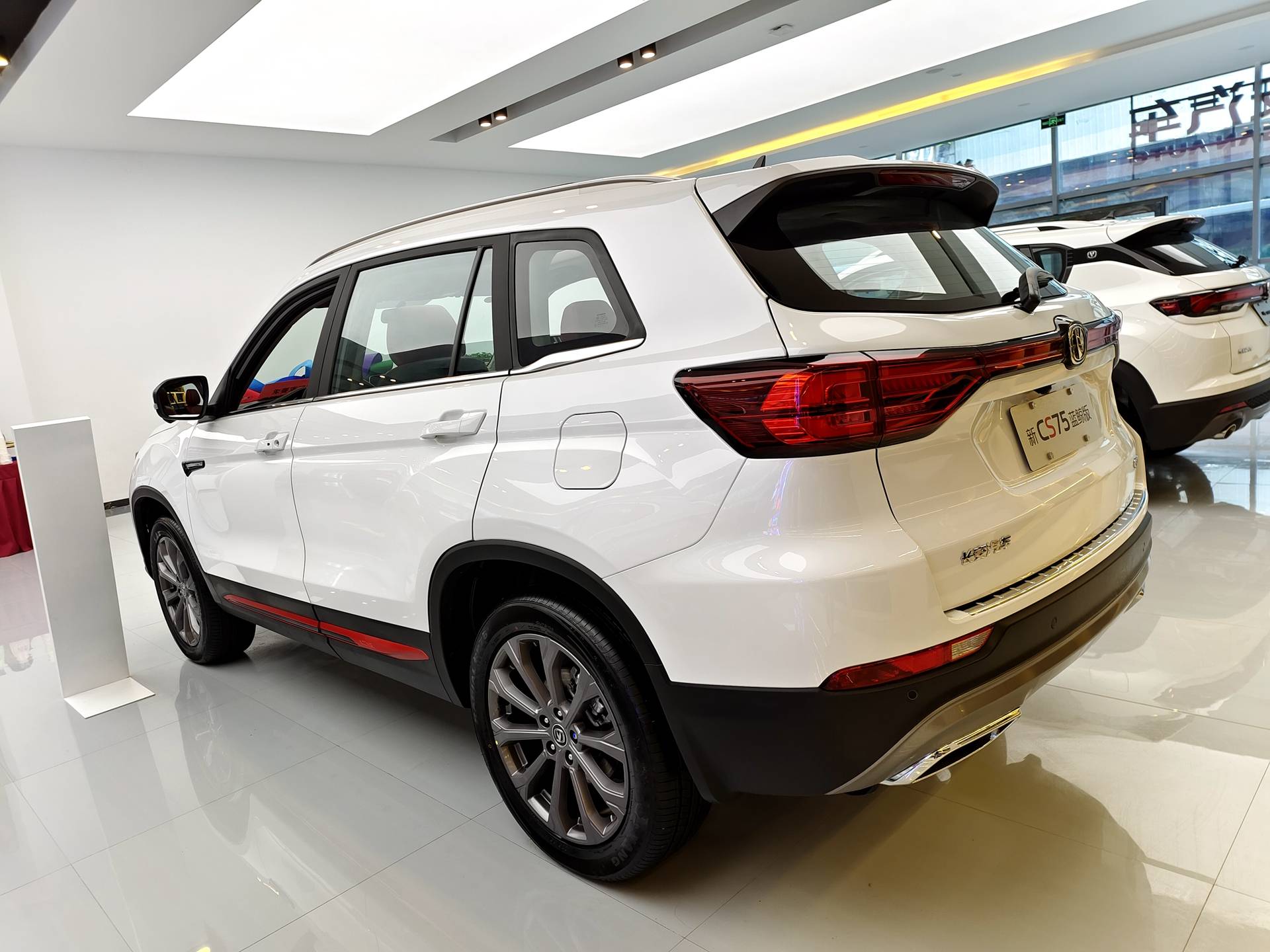 动力升级 长安cs75蓝鲸版实车到店 有望本月内上市_搜狐汽车_搜狐网