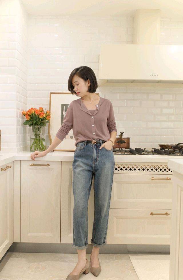 服装 成熟女性夏季怎么穿清爽有气质?看看这些穿搭就懂了,简约利落