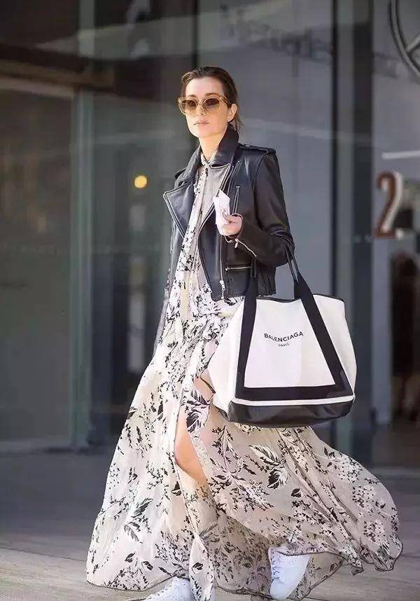 小白 降温后连衣裙不要老配高跟鞋，今秋流行这3双鞋，时髦又实穿