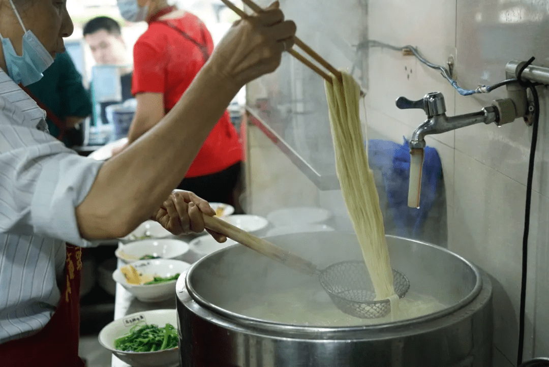 家乡|全国最诱人的15种早餐，你的家乡上榜了没！