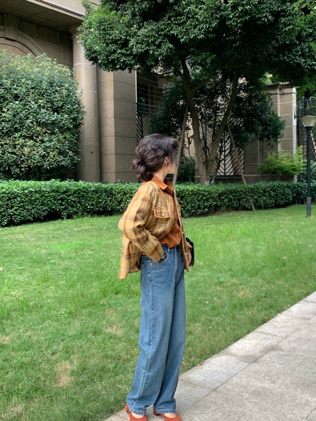 个性 秋冬穿搭还没头绪?试试这几组“穿搭公式”,日常实用又保暖