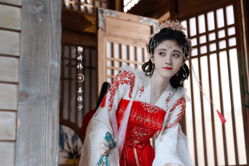 曾舜|?刚开播就有四个人想娶她？鞠婧祎、曾舜晞《嘉南传》值得看吗？