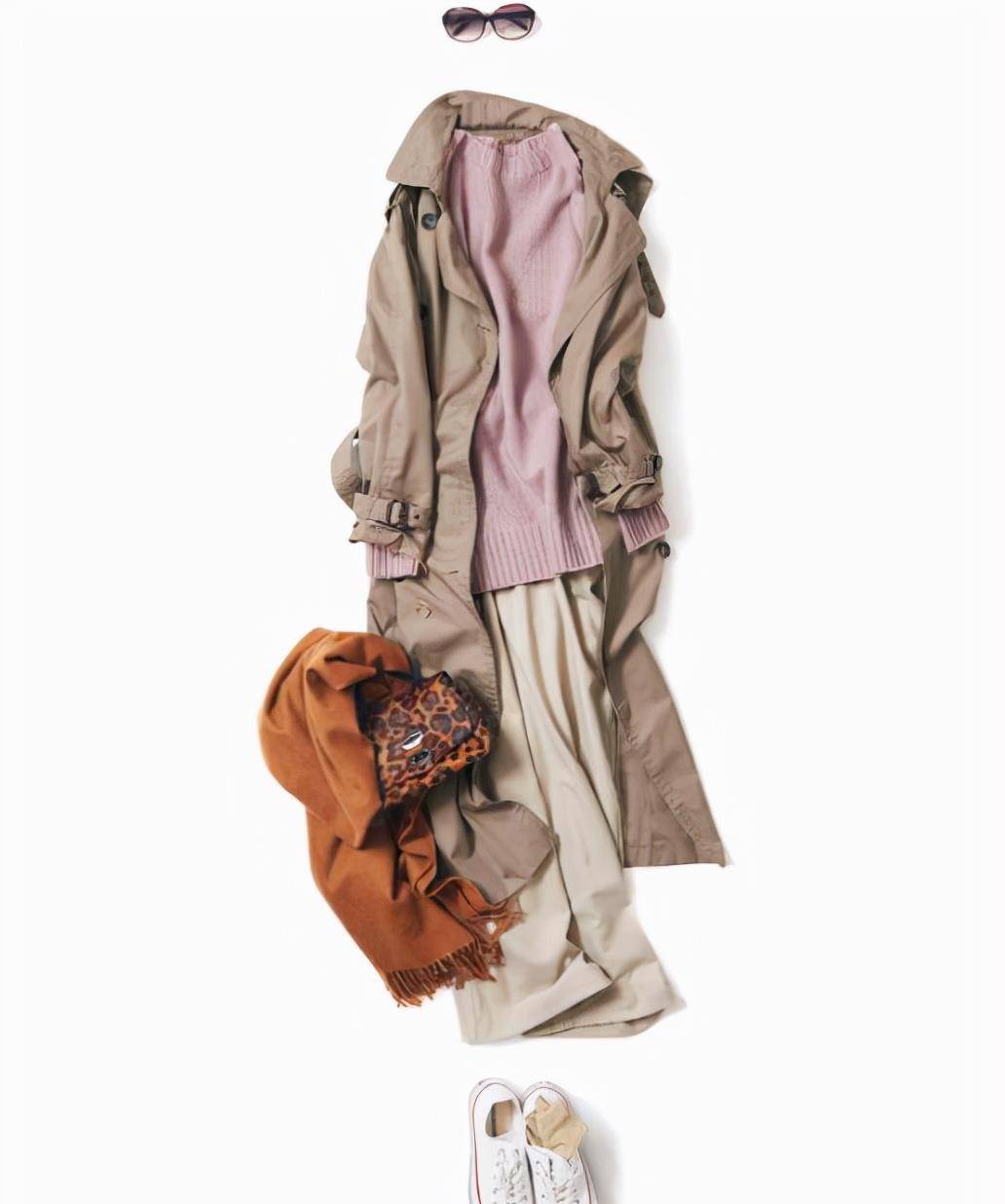 洛薇 穿风衣好看，凭什么？50套“穿搭”演练，从配色到风格，错过遗憾