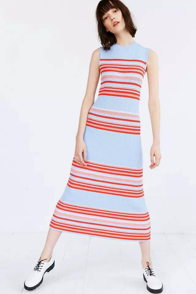 条纹 春夏趋势怎么走?见招拆招也不敢那样穿啊!