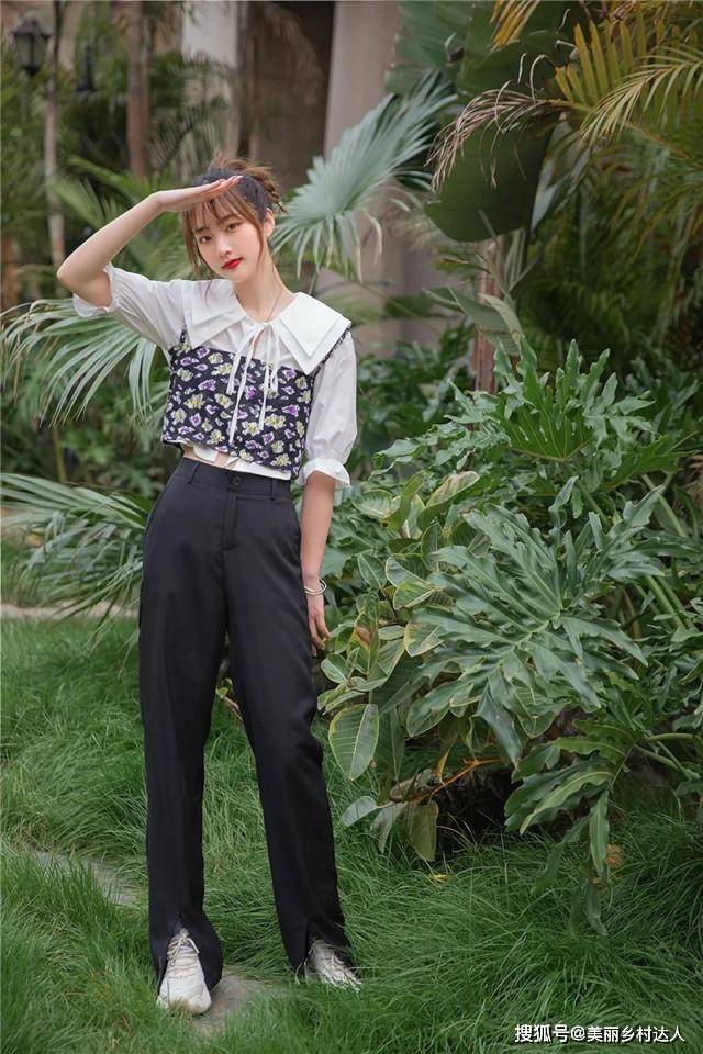 视觉 穿什么“无痕裤”，太土了！瞧今夏流行的“奶奶裤”，洋气又显瘦