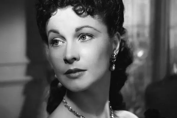 赫本|人物丨她是唯一可媲美赫本的女人，生得短暂，活得绚烂