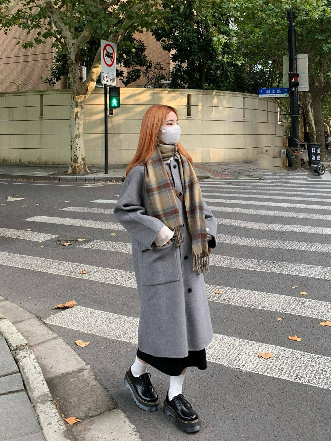 季节 秋冬季节不知道穿什么？一件毛呢大衣全搞定，让你美出新高度