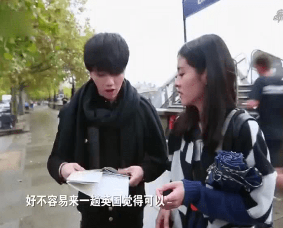 方面|华晨宇,就这样在火星弟弟和孩子之间,改写了他的结局