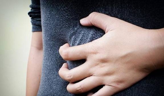 肝脏|总是无缘无故拉肚子？或是这4个小问题，正在“兴风作浪”