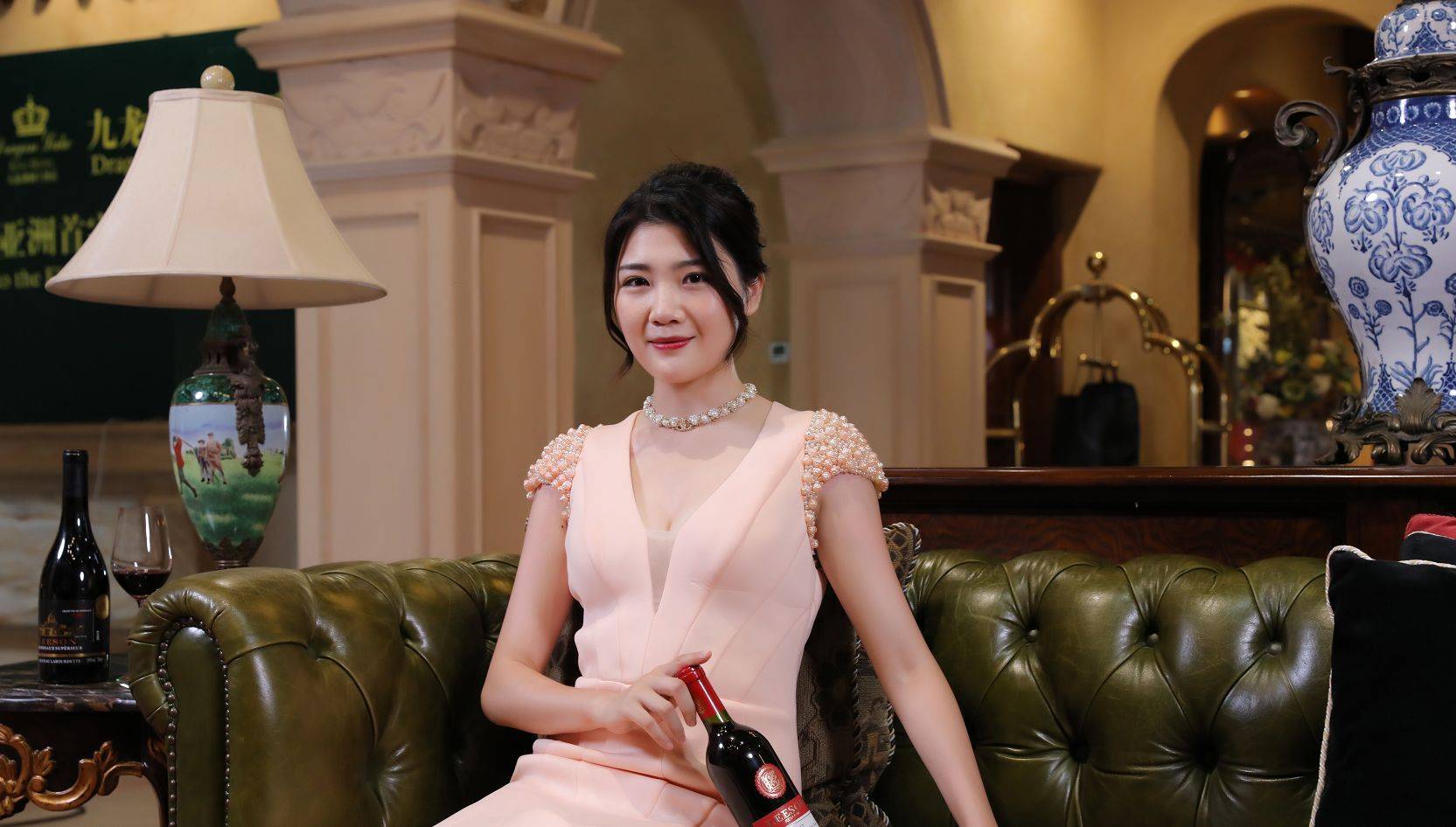 蔬菜|喝酒前一小时刷牙可以防止红酒附着在牙上