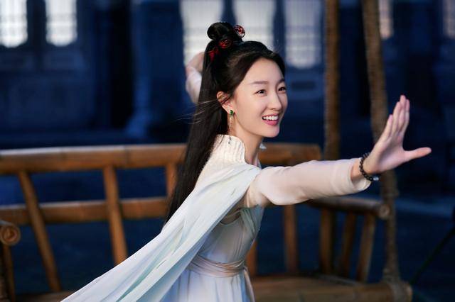 市场|6月艺人电视剧商业价值榜,朱一龙登顶,周冬雨意外,李沁垫底!!