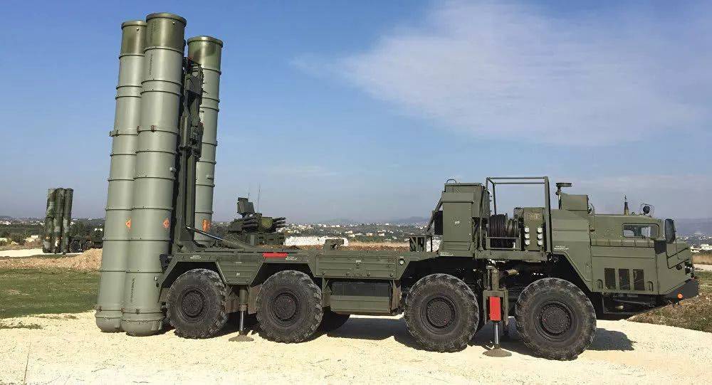包括铠甲s1,s-300,s-400等在内的上百套防空导弹系统,上千枚防空导弹