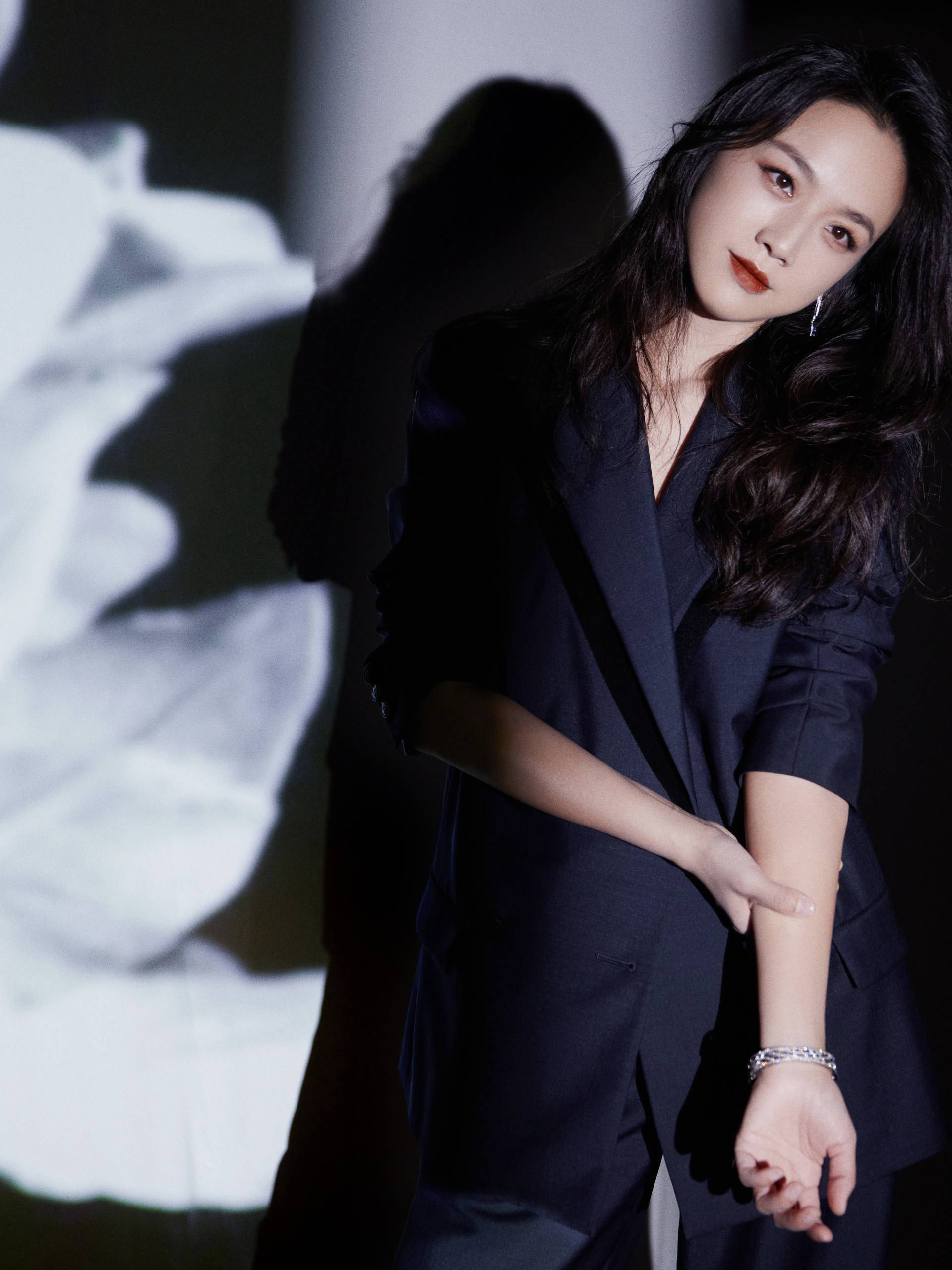 叶玉洁奢华奢侈媒体 | CHAUMET携张艺兴与汤唯落笔风雅篇章 | 奢侈奢华媒体