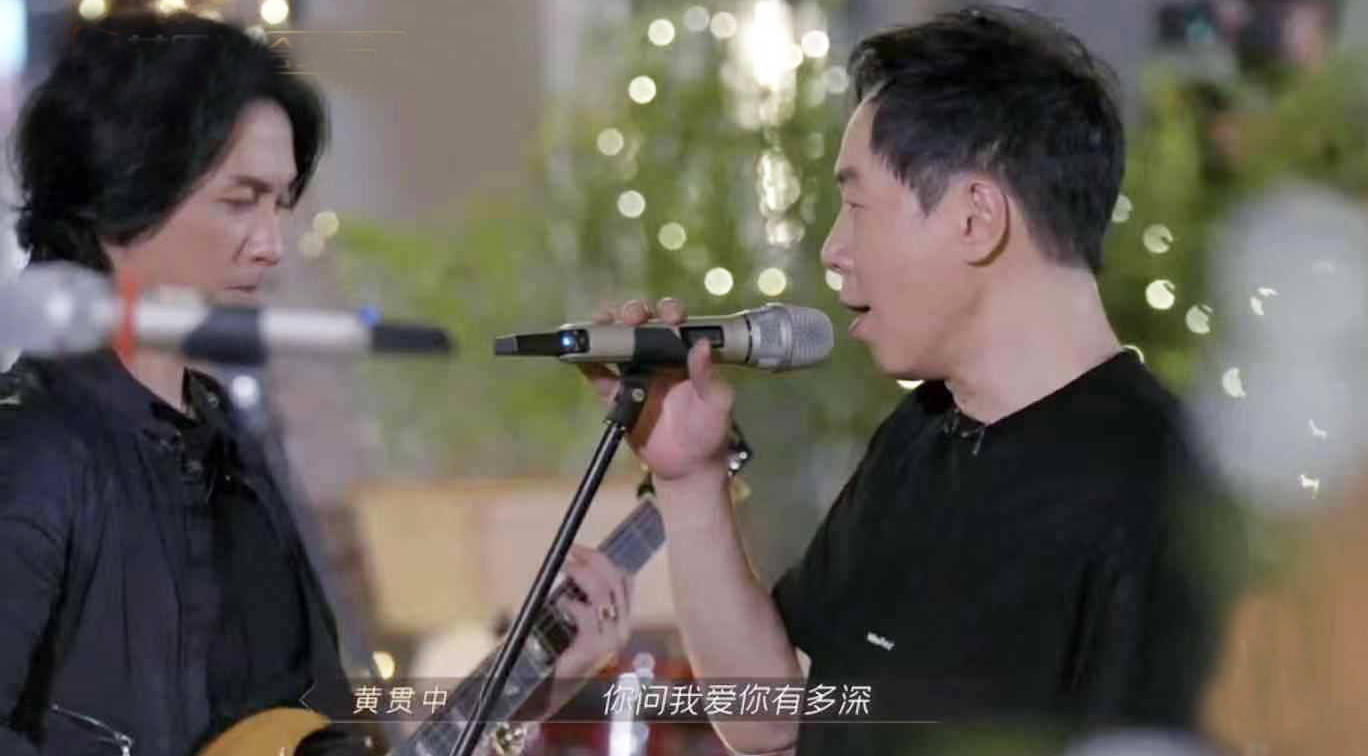 誓师大会|《哥哥》誓师大会温暖催泪，手绘海报脑洞大，黄贯中即兴创作赵文卓出表情包