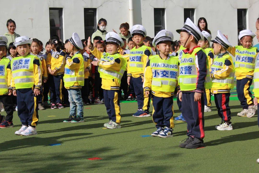 活动|青岛“守护天使乐趣童蒙”杯走进春田花花幼儿园