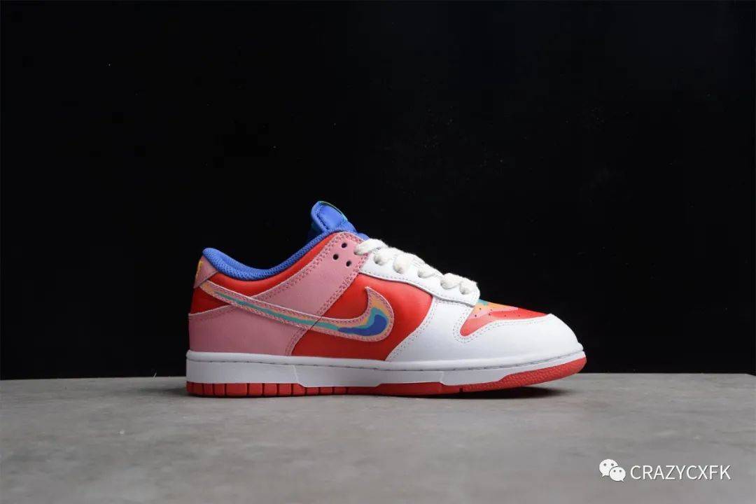 测评盘点 Nike Dunk Rainbow Cactus Plant Flea Market 联名笑脸彩虹鸳鸯板鞋