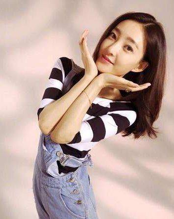 徐克 19岁出道,10多年来零绯闻,对于富豪求婚委婉拒绝,择偶标准一条